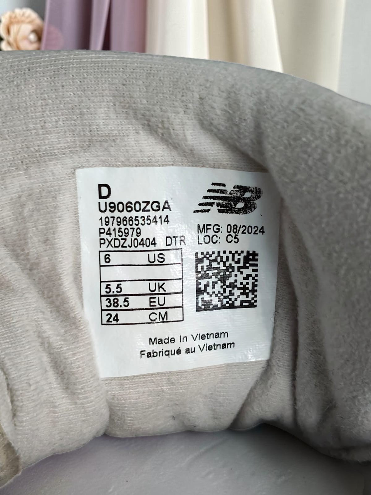 New Balance 9060 - Bon état