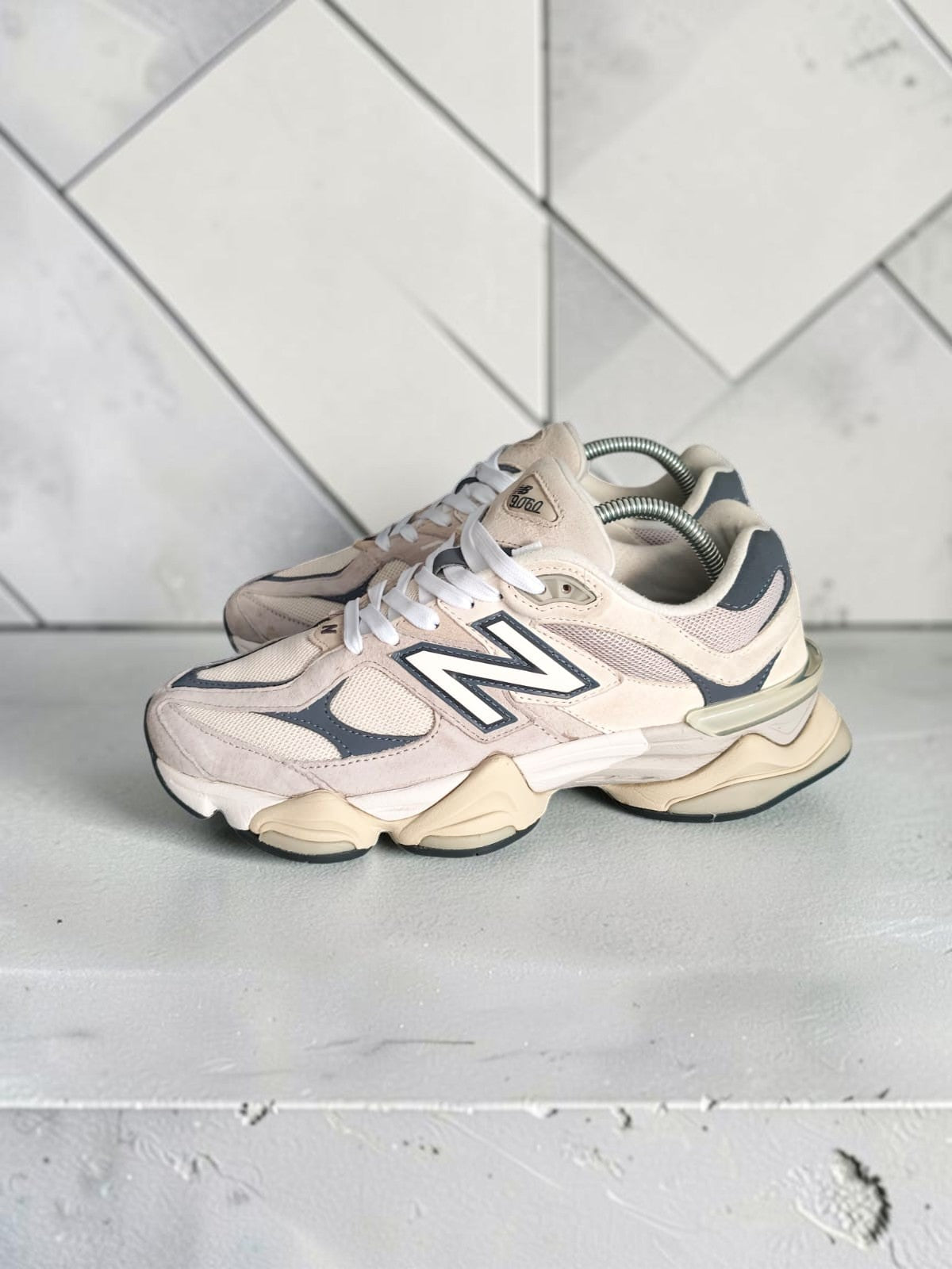 New Balance 9060 - Bon état