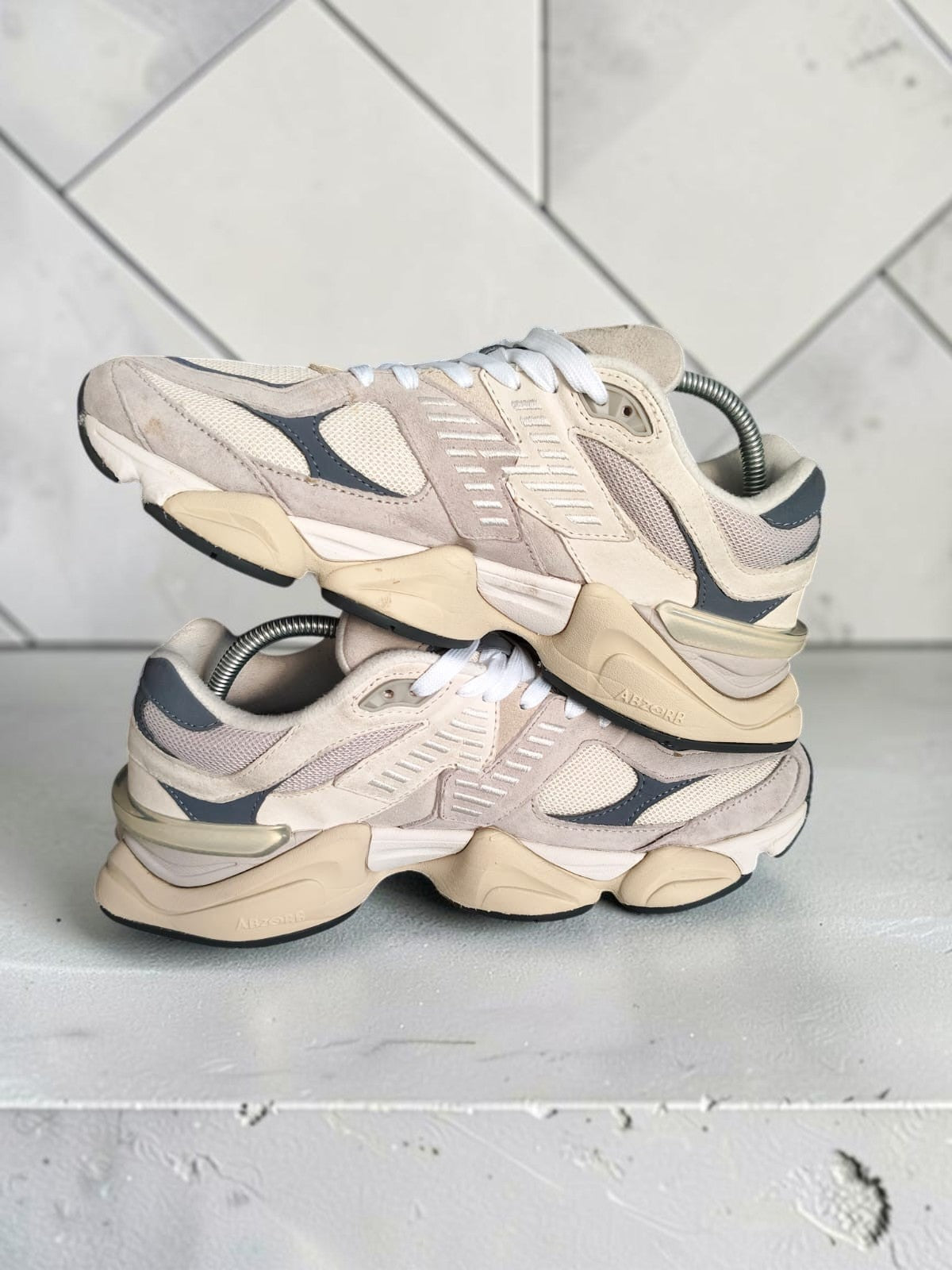 New Balance 9060 - Bon état