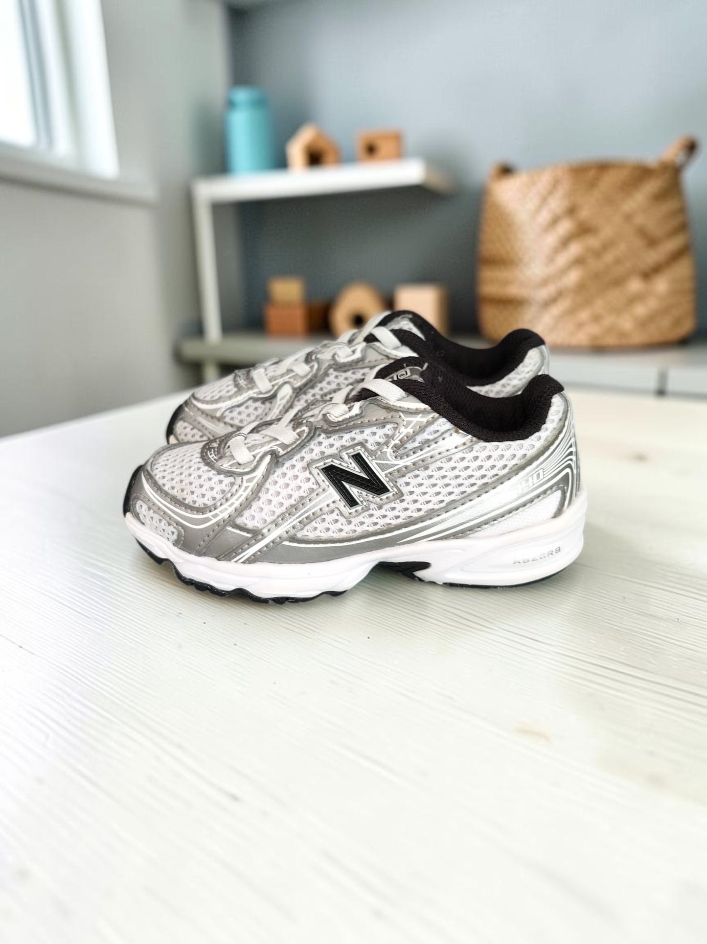 New Balance 740 - Très bon état