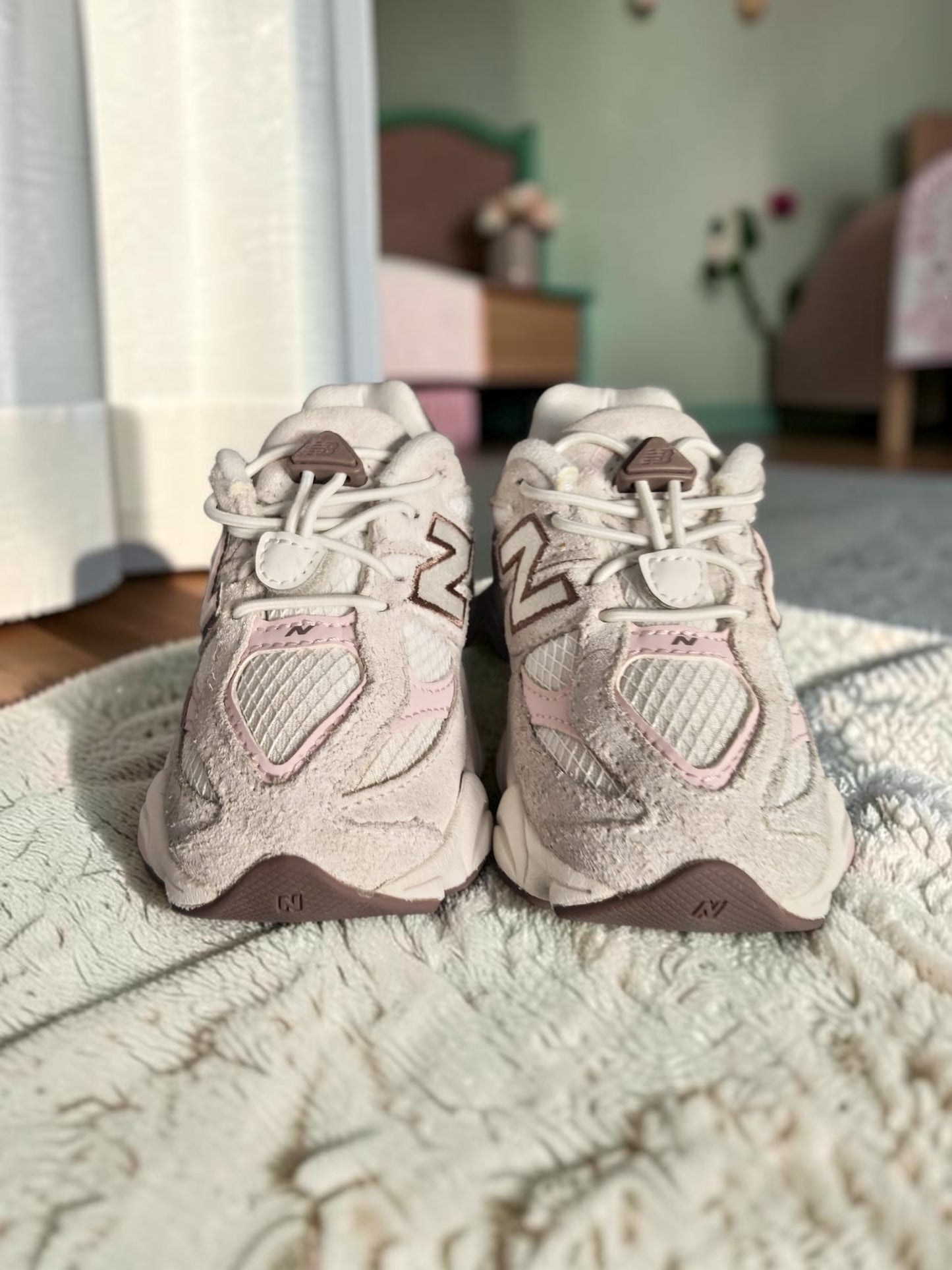 New balance 9060